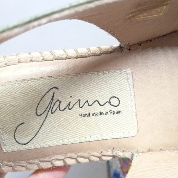 Gaimo Size 7 Open Toe Espadrilles-Embroidered Floral Vamp-Leather Sole & Strap - Picture 6 of 9